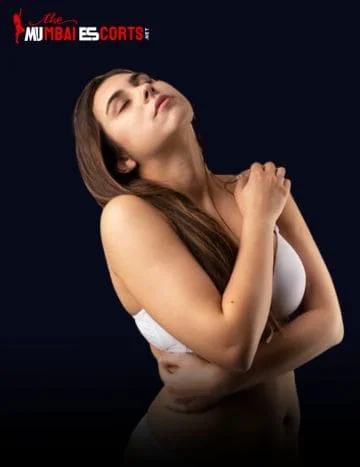 Busty Escorts in  Mumbai