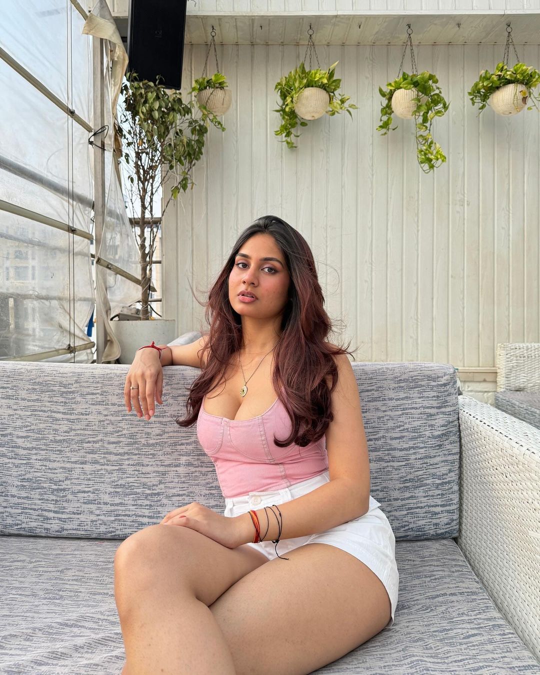  Mumbai Model Escorts 